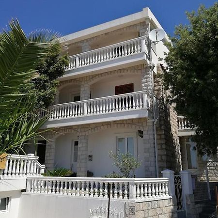 Apartmani Luksic Сутоморе Екстер'єр фото