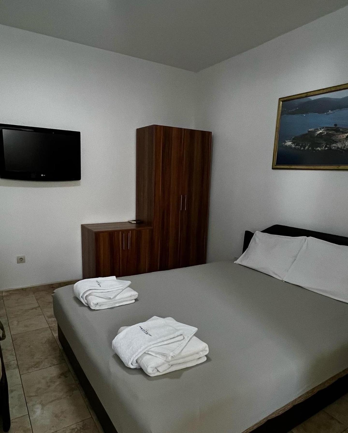 Apartmani Luksic Сутоморе Екстер'єр фото